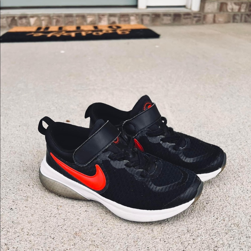 Boys Size 12 Nike Shoes